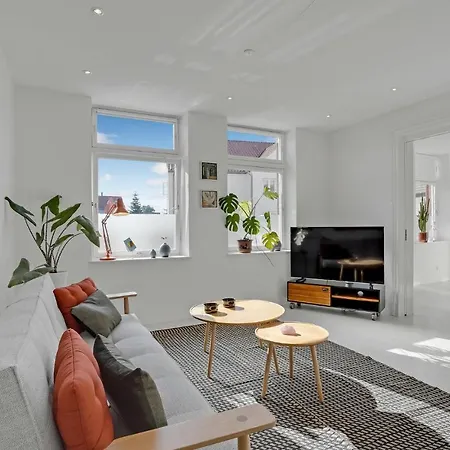 Gorgeous In With Kitchen Sønderborg